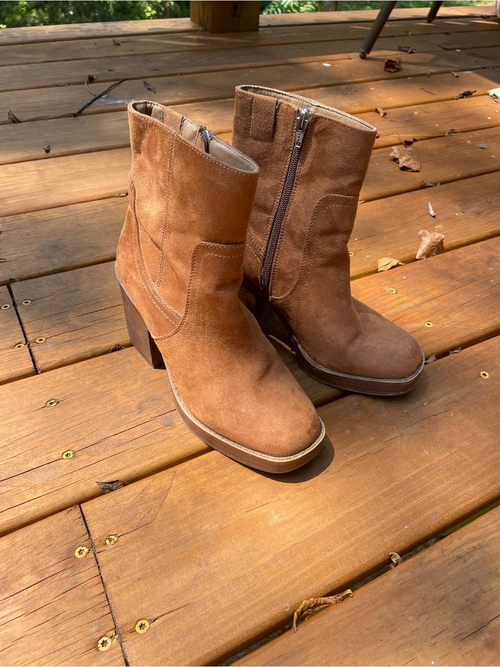 Universal Thread Tan Suede Mid-Calf Block Heel Boots